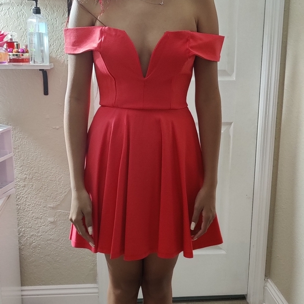 Lulu's Pink off the shoulder dress